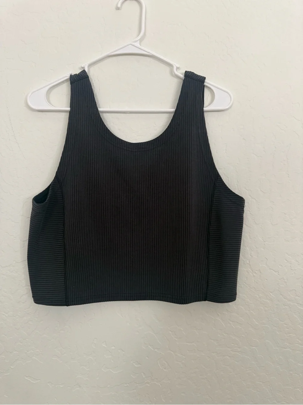 NWOT Lululemon Softstreme Ribbed Tank Crop Top
